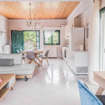 Vaios Lakeview 1 *