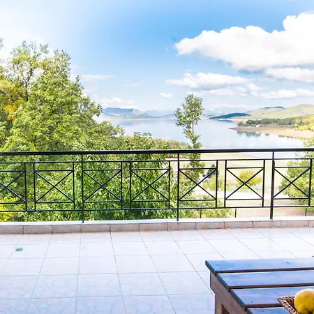 Vaios Lakeview 1 *